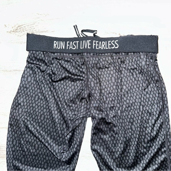💝Nike Women’s Drifit Run Fast Live Fearless Legging Size L - Picture 6 of 7